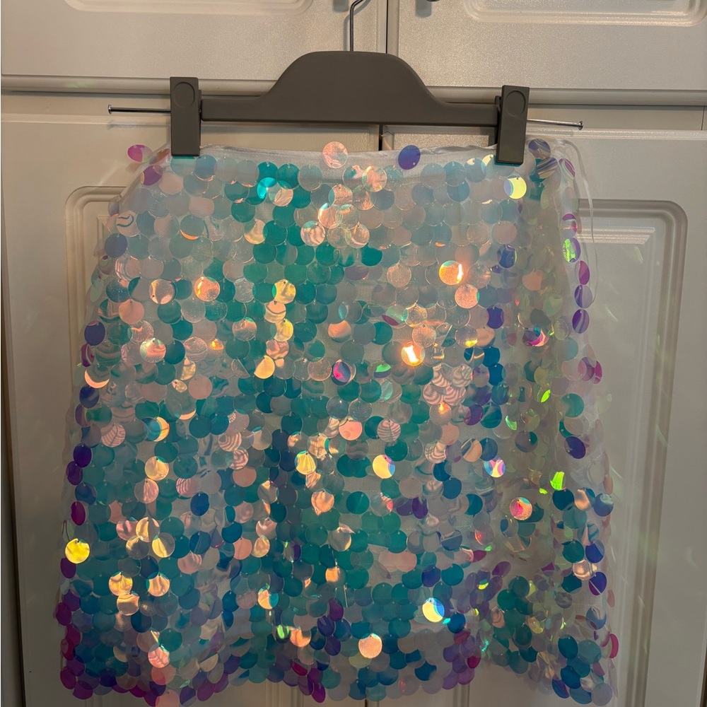 Cloud Ten Paillette Pearl Iridescent Mini Skirt